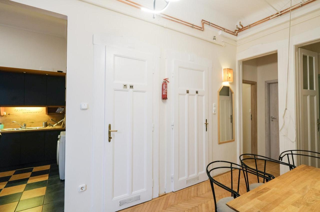 בודפשט Acacia Hostel מראה חיצוני תמונה