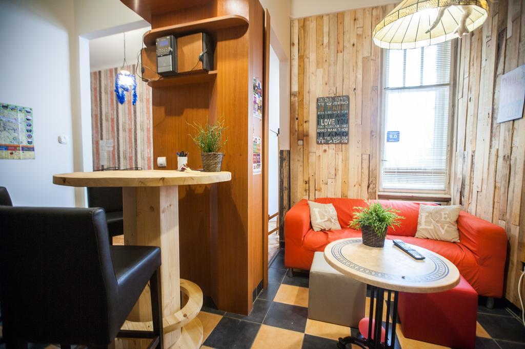 בודפשט Acacia Hostel מראה חיצוני תמונה